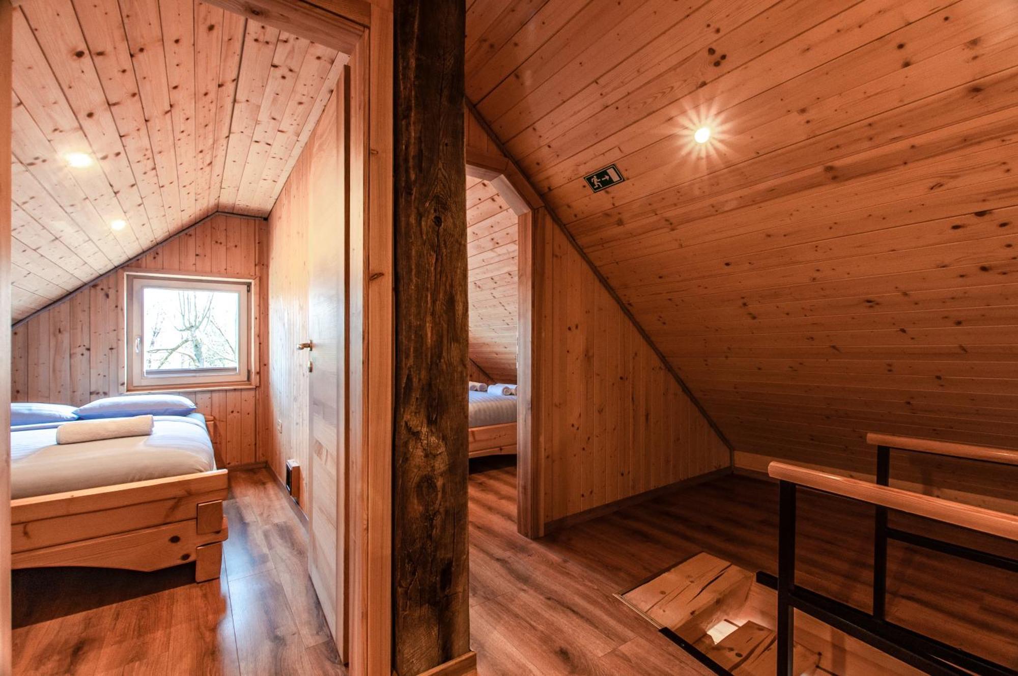 Log House Natura Radovljica Eksteriør billede