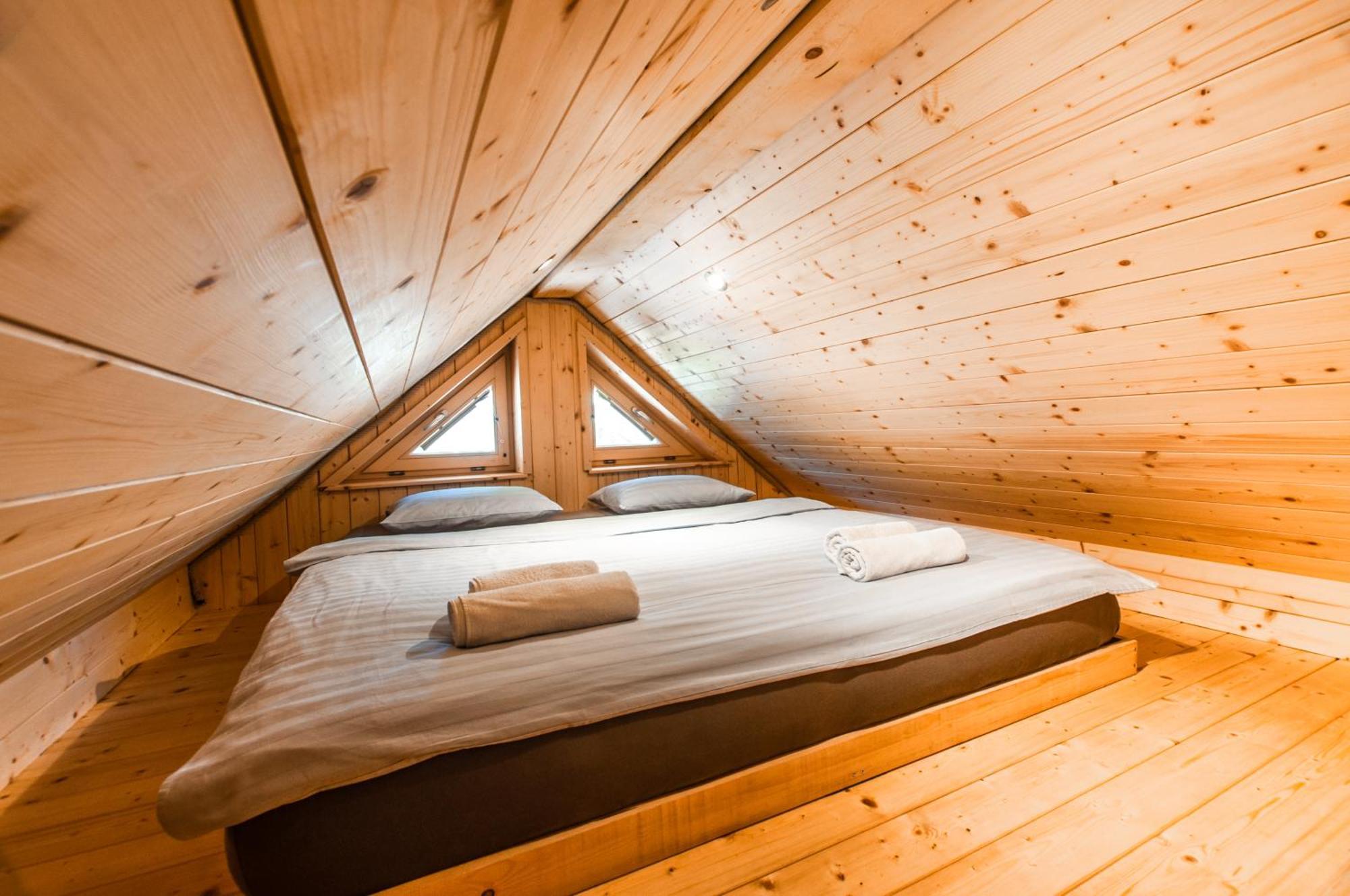Log House Natura Radovljica Eksteriør billede